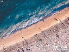 從云端鳥瞰海景是該怎么一種享受?無人機(jī)航拍告